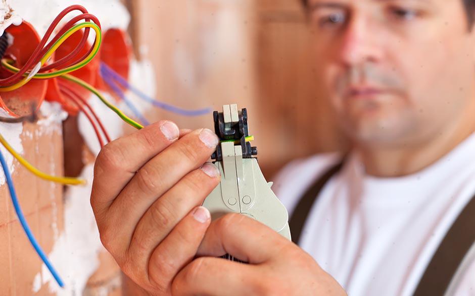 je recherche un électricien Boulogne-Billancourt
